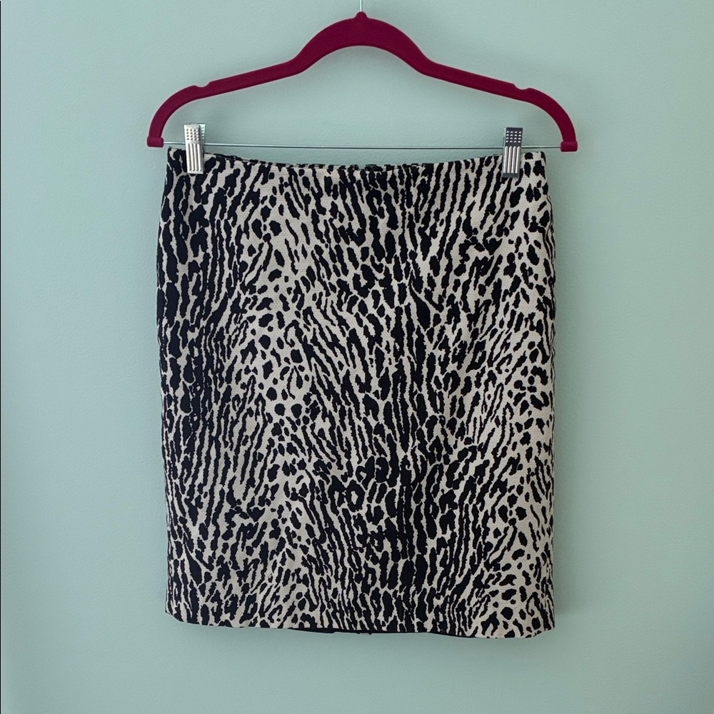 Talbots size 6p animal print skirt